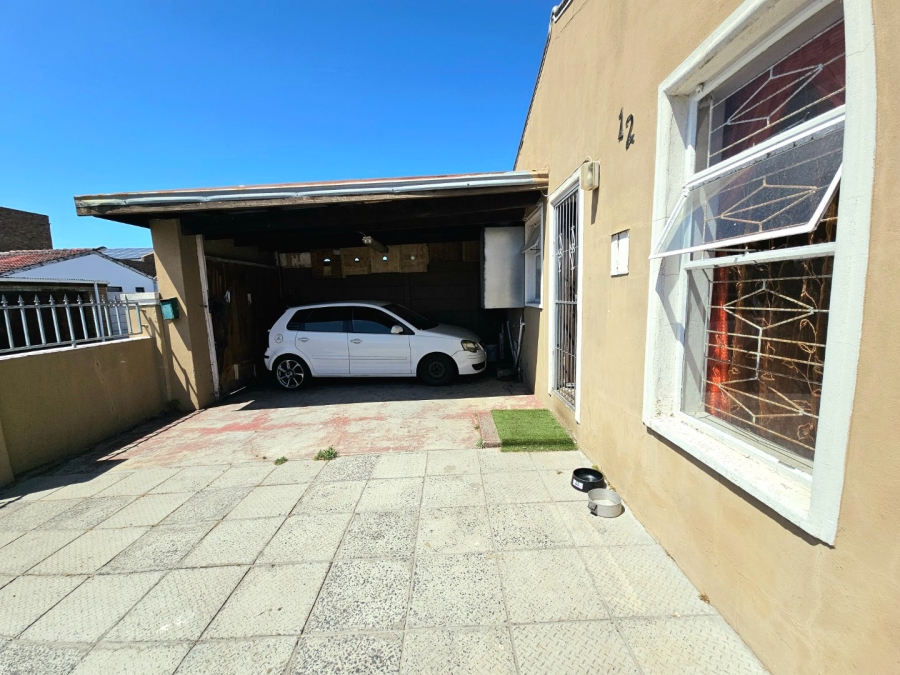 3 Bedroom Property for Sale in Portlands Western Cape